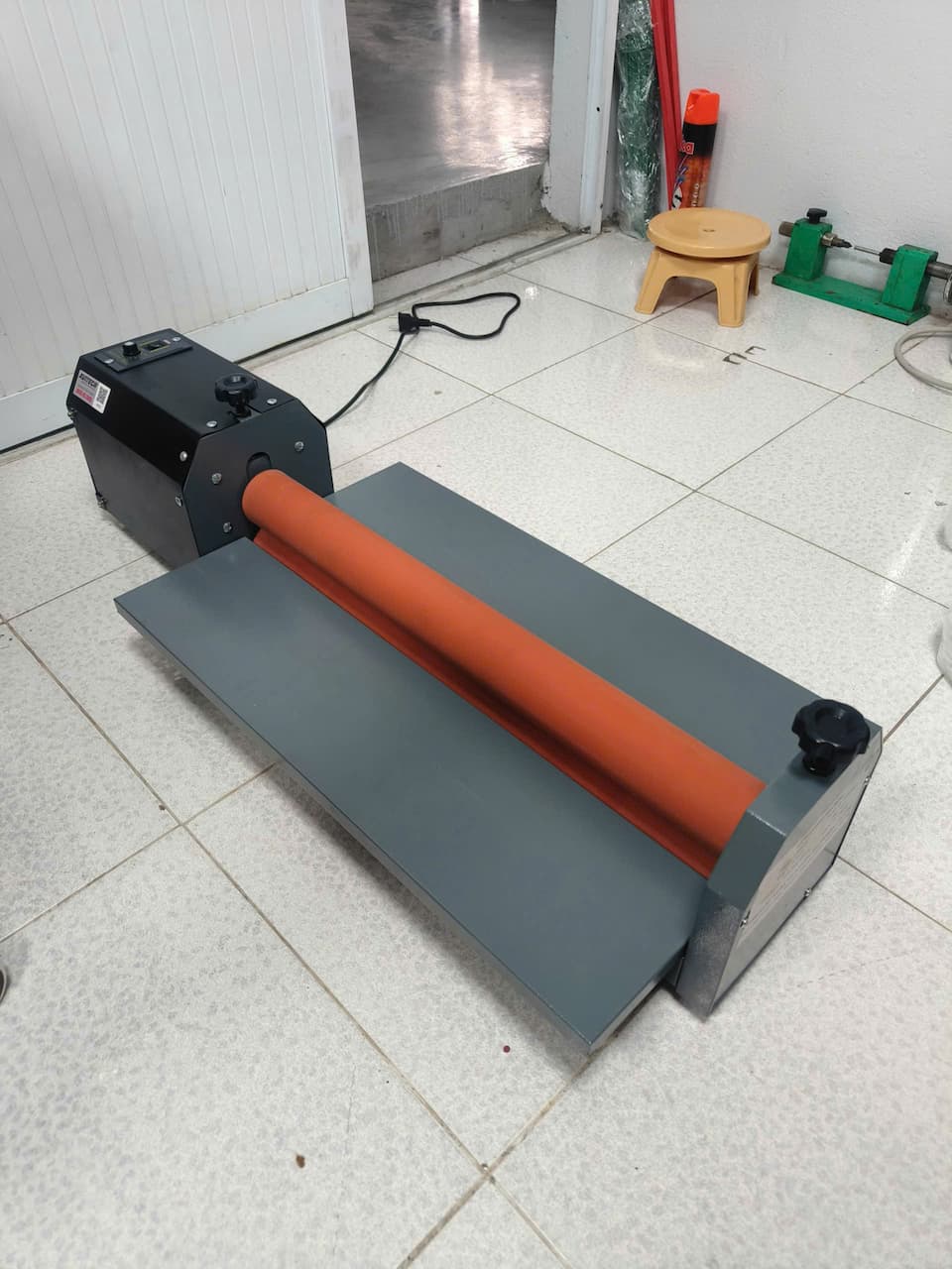 M&aacute;y c&aacute;n nguội LBS650